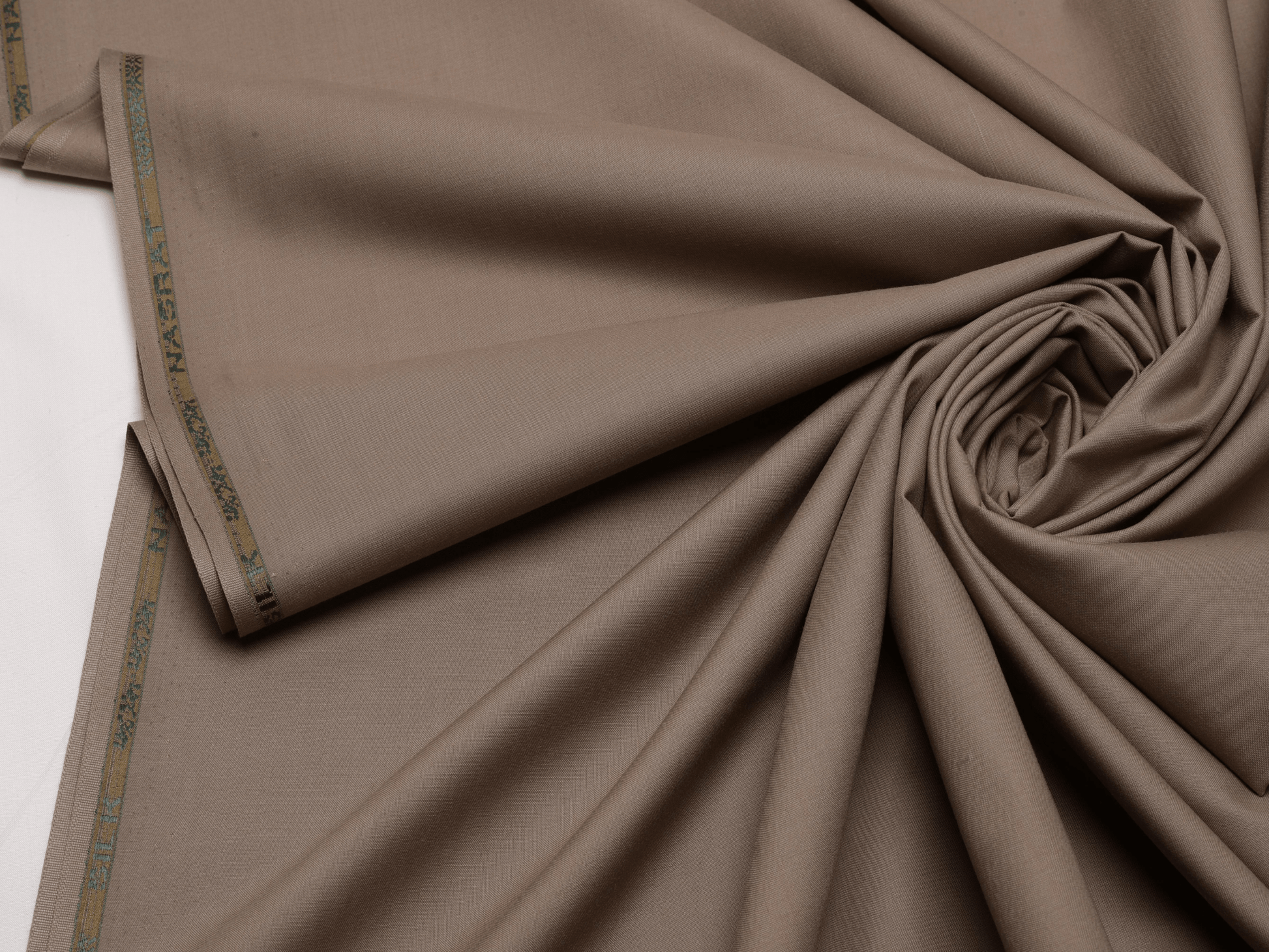 NASEEB NASRAT SILK - Premium Quality Unstitched Fabrics